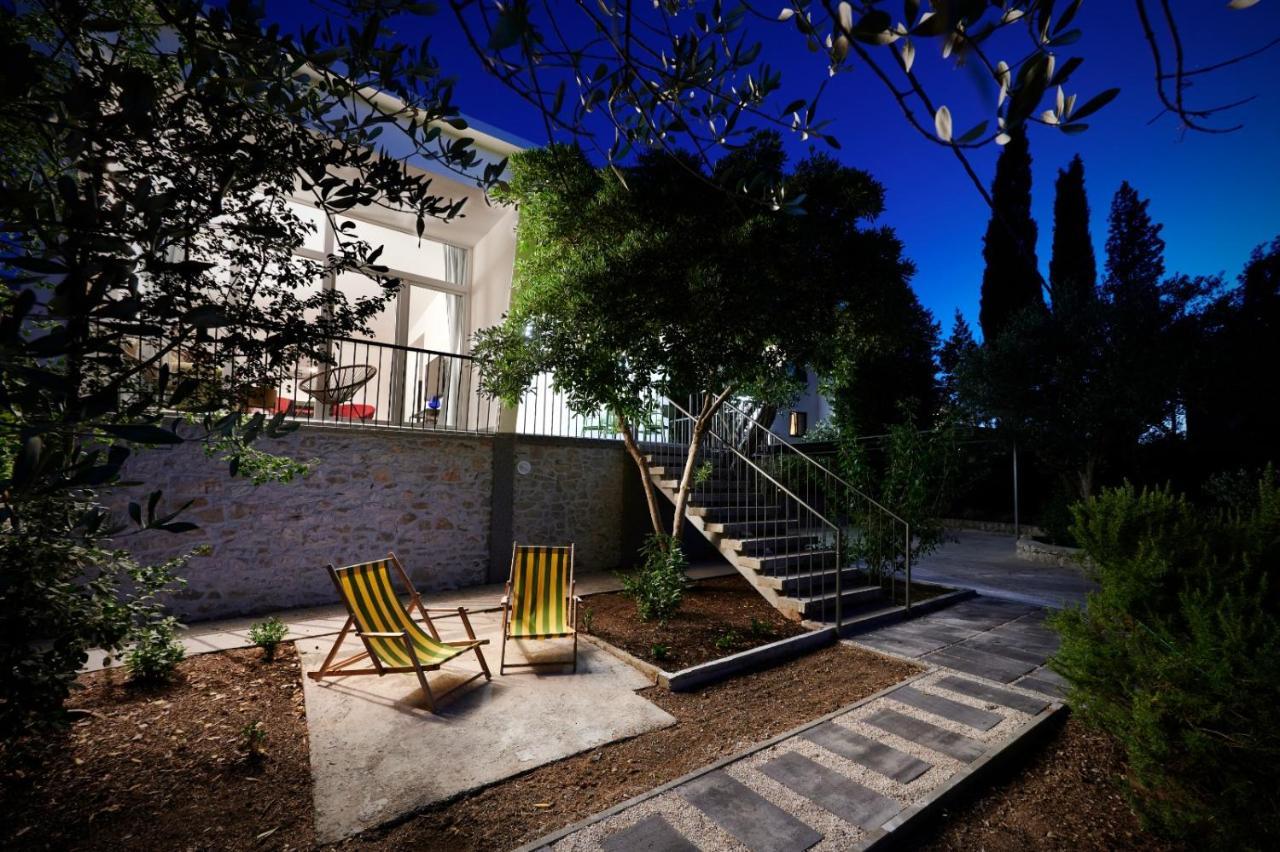 Villa Lovor トロギール エクステリア 写真