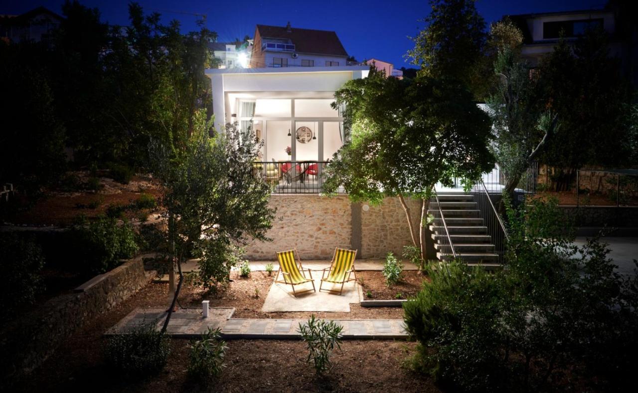 Villa Lovor トロギール エクステリア 写真